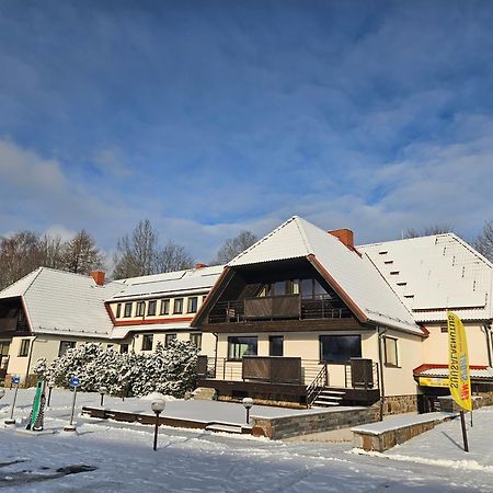 Hotel Karupesa Отепяе Екстер'єр фото