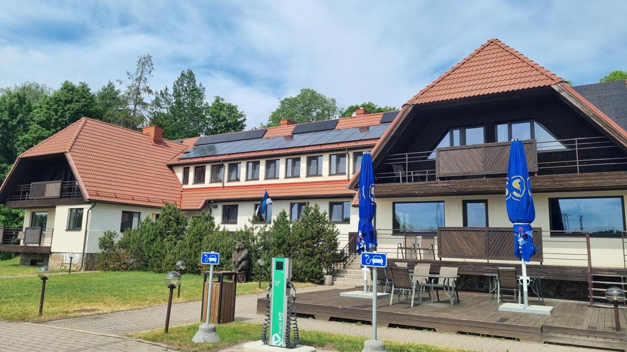 Hotel Karupesa Отепяе Екстер'єр фото