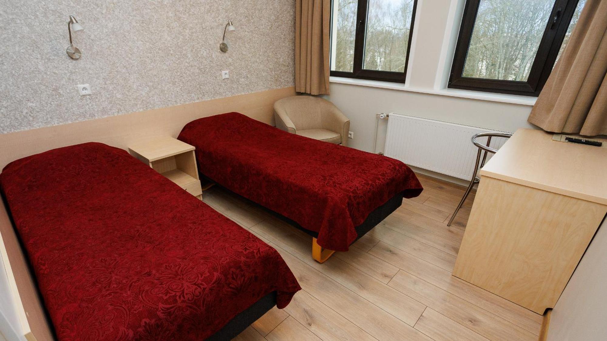Hotel Karupesa Отепяе Екстер'єр фото